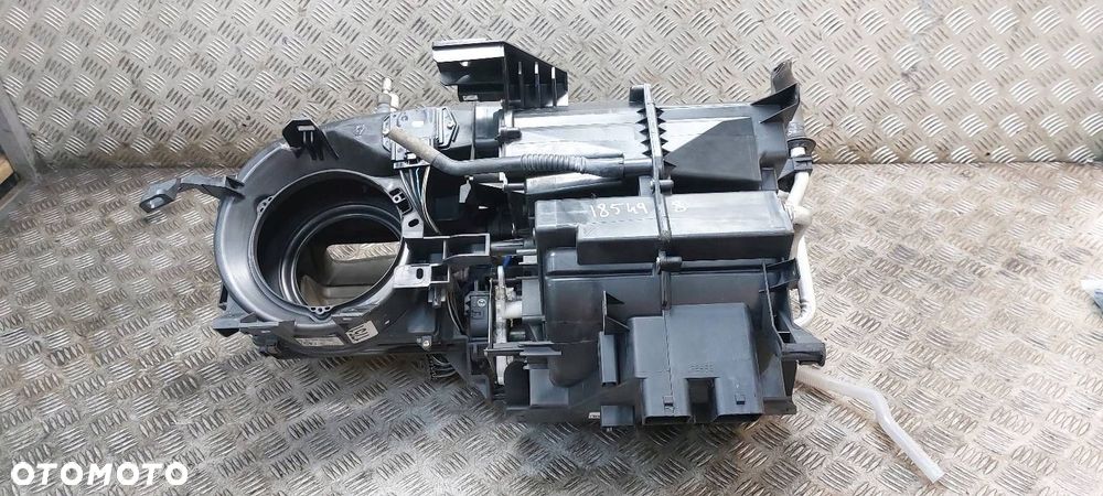 OBUDOWA NAGRZEWNICY AVENSIS T25 87010-05450 EUROPA - 8