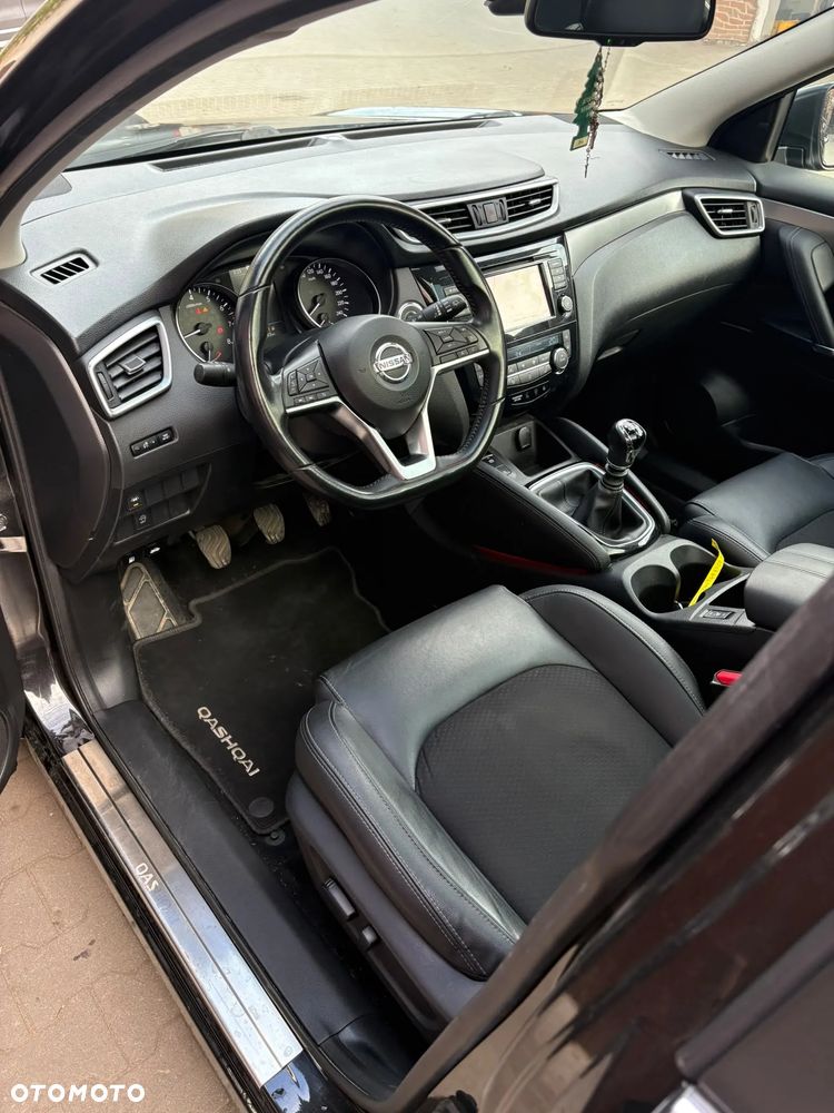 Nissan Qashqai 1.3 DIG-T Tekna+ - 10