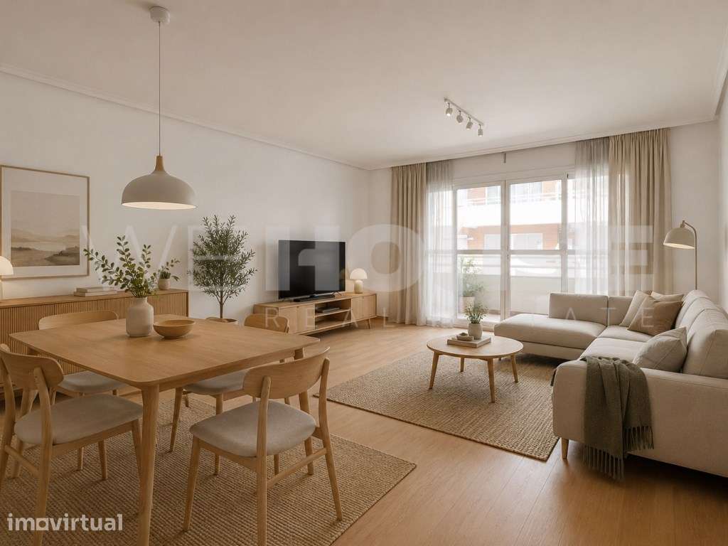 Excelente T3 com Suíte e Espaço Exterior Exclusivo em Alhos Vedros - Grande imagem: 2/29