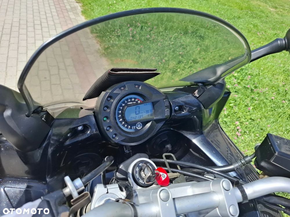 Yamaha FZ6 - 13