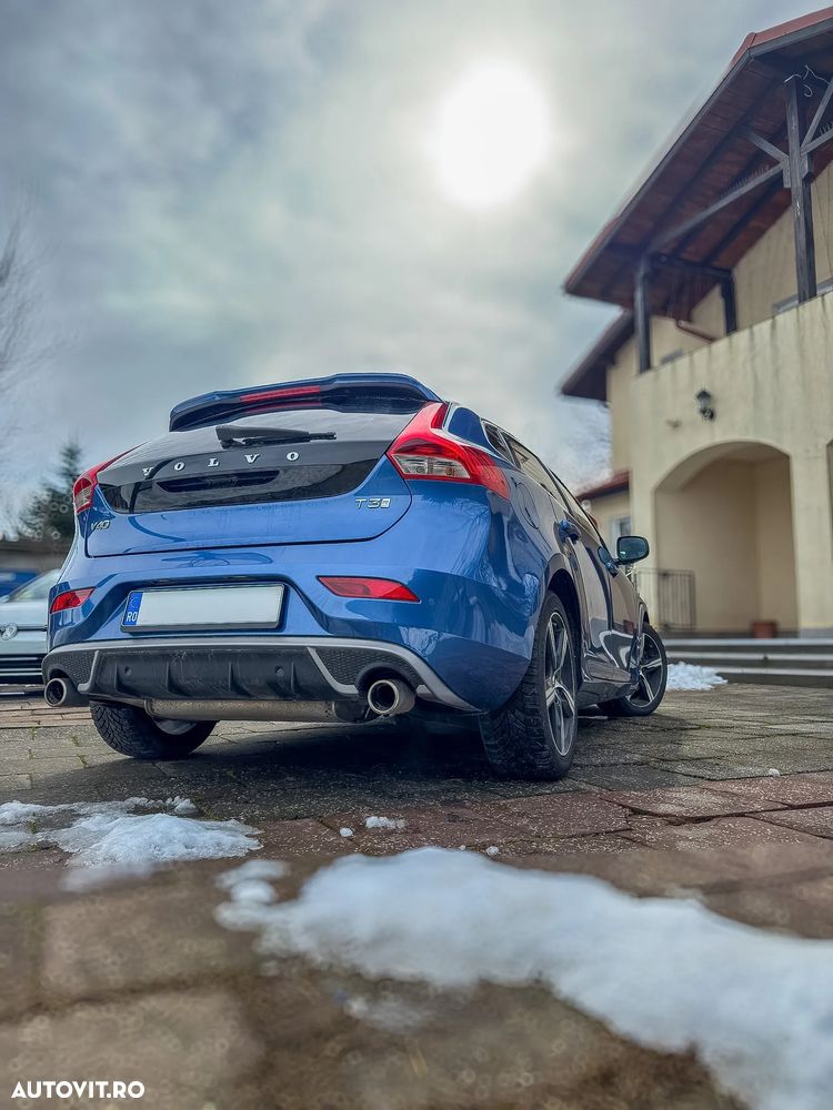 Volvo V40 T3 Aut Summum - 3