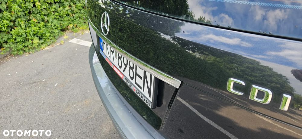 Mercedes-Benz Klasa C 220 CDI DPF Automatik BlueEFFICIENCY Avantgarde - 17