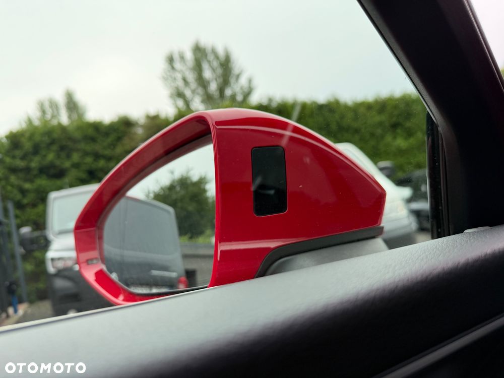 Audi A6 Avant 40 TDI S tronic S line - 26