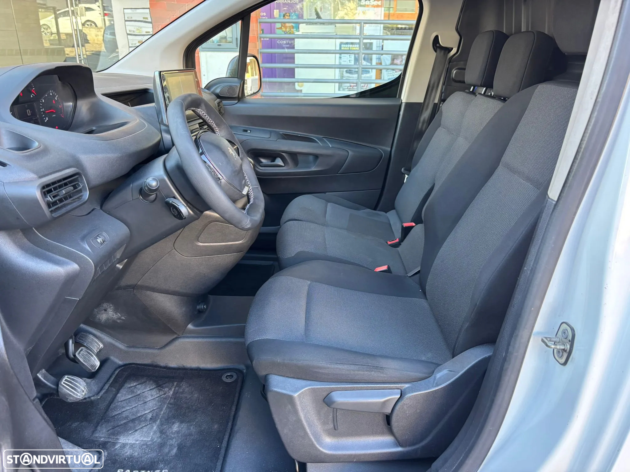 Peugeot Partner 1.5 BlueHDi PREMIUM LONGA / IVA / AC - 25
