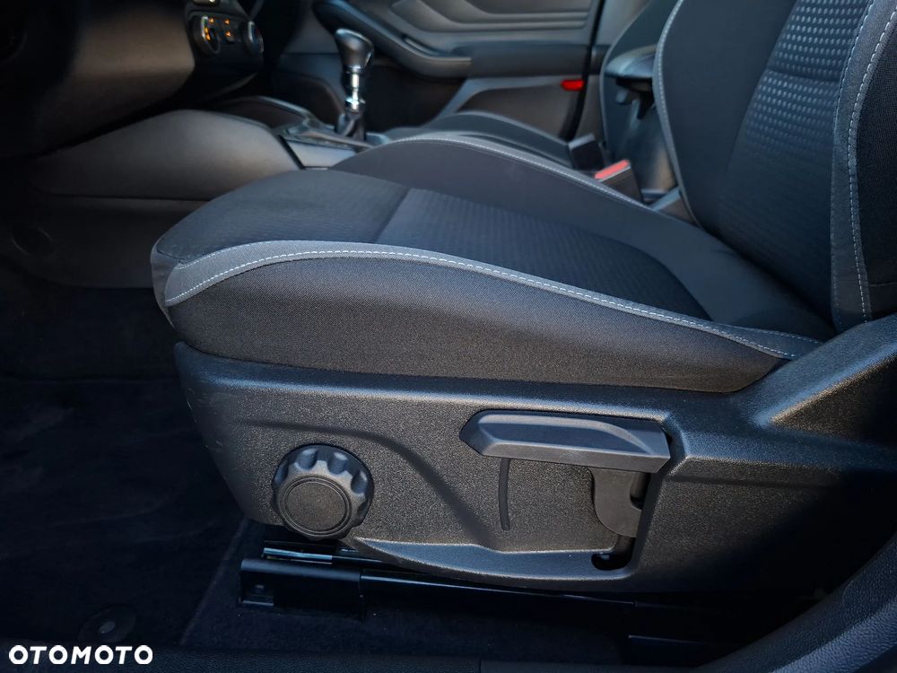 Ford Focus 1.5 EcoBlue Connected - 20