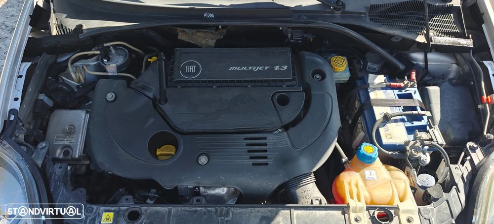 Fiat Punto Evo 1.3 M-Jet Sport Download - 9