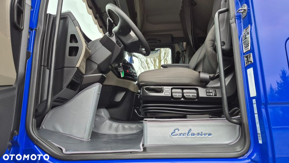 MAN MAN///TGX///26.470///2021///ZESTAW/// TANDEM///PRZEJAZDOWY///7.70+7.70/// LEDY///KLIMATYZACJA POSTOJOWA/// DACH PODNOSZONY/// - 18