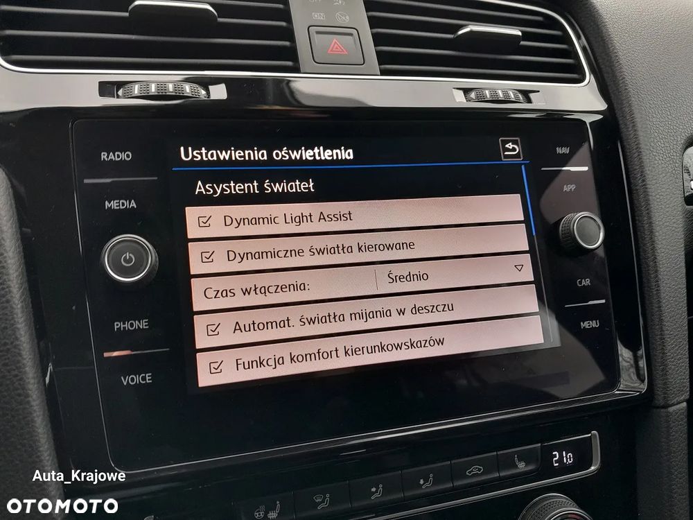 Volkswagen Golf 1.5 TSI BMT Evo Highline DSG - 18