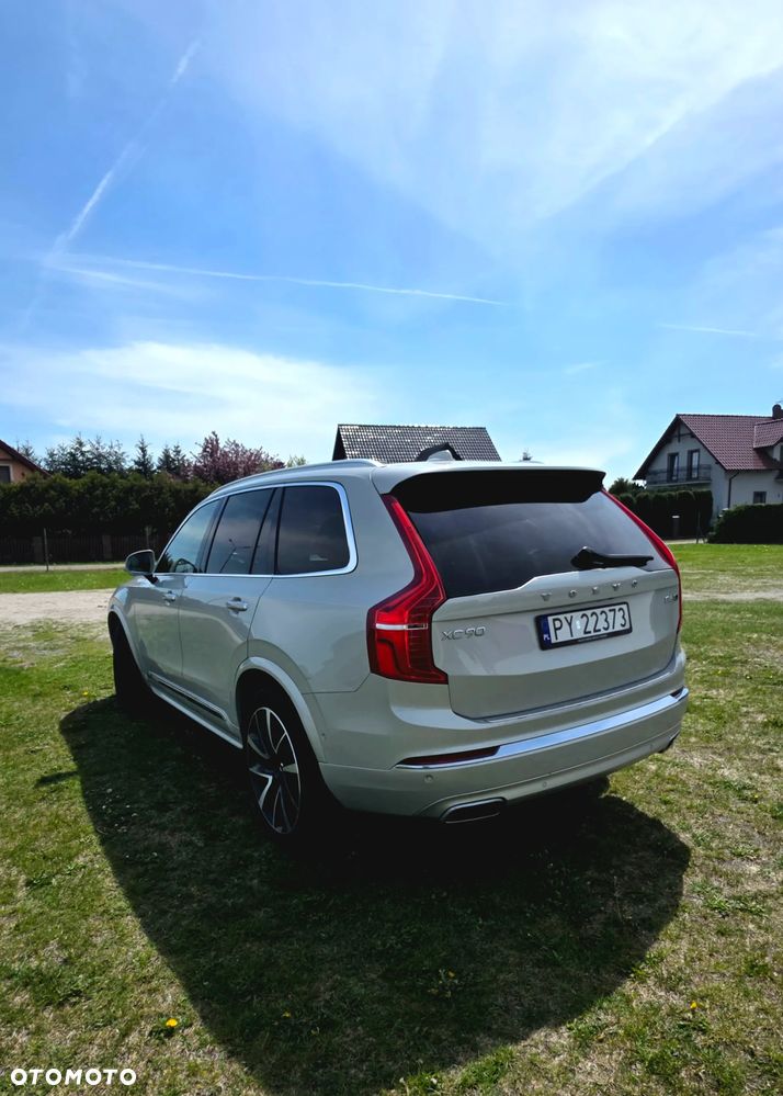 Volvo XC 90 - 5