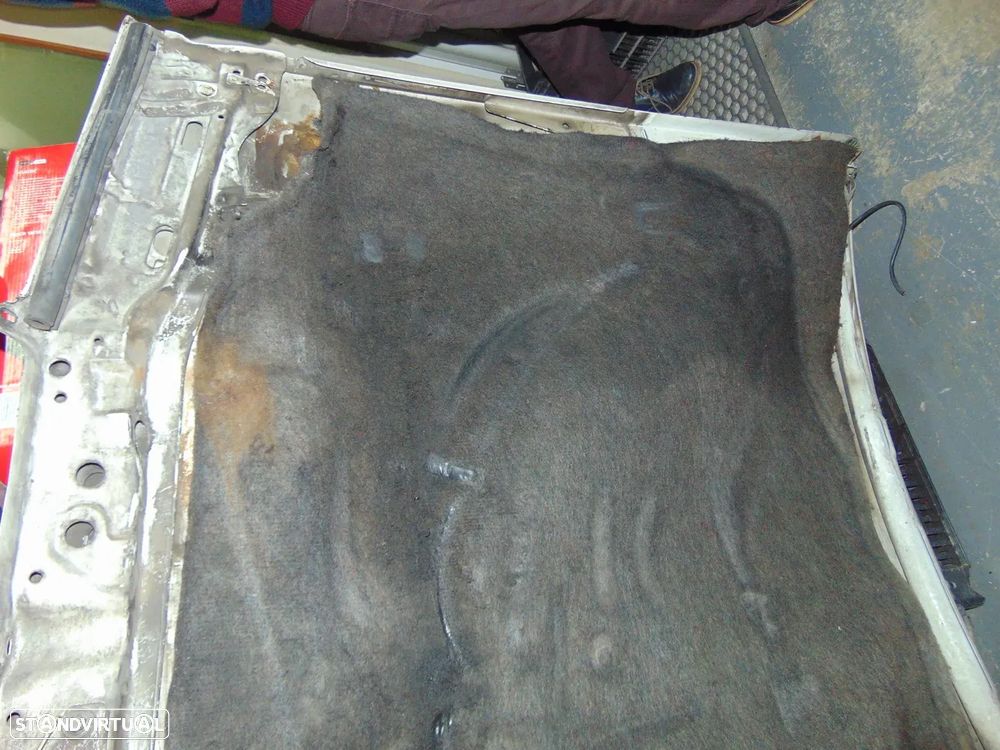 Mercedes W201/190 Capot - 5