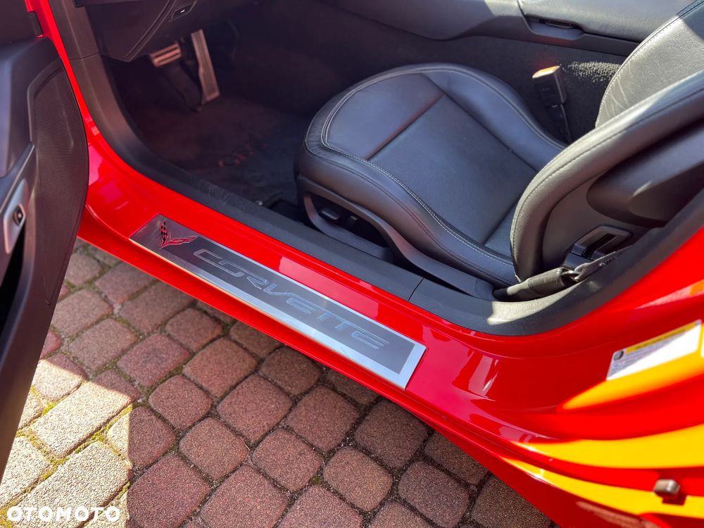 Chevrolet Corvette - 19