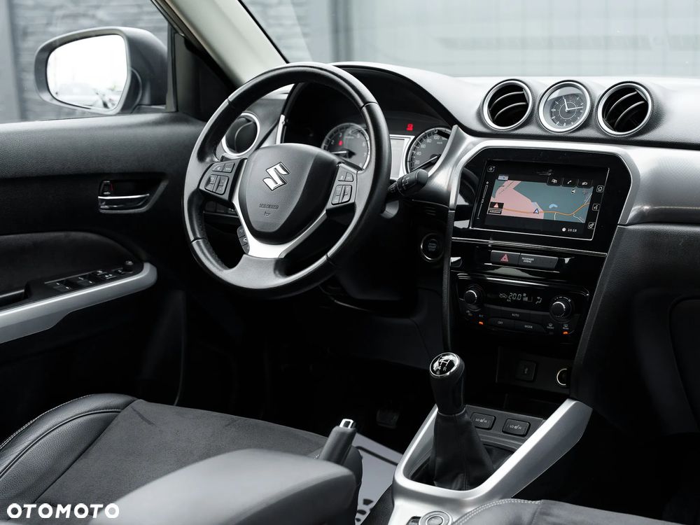 Suzuki Vitara 1.6 Premium 4WD - 20