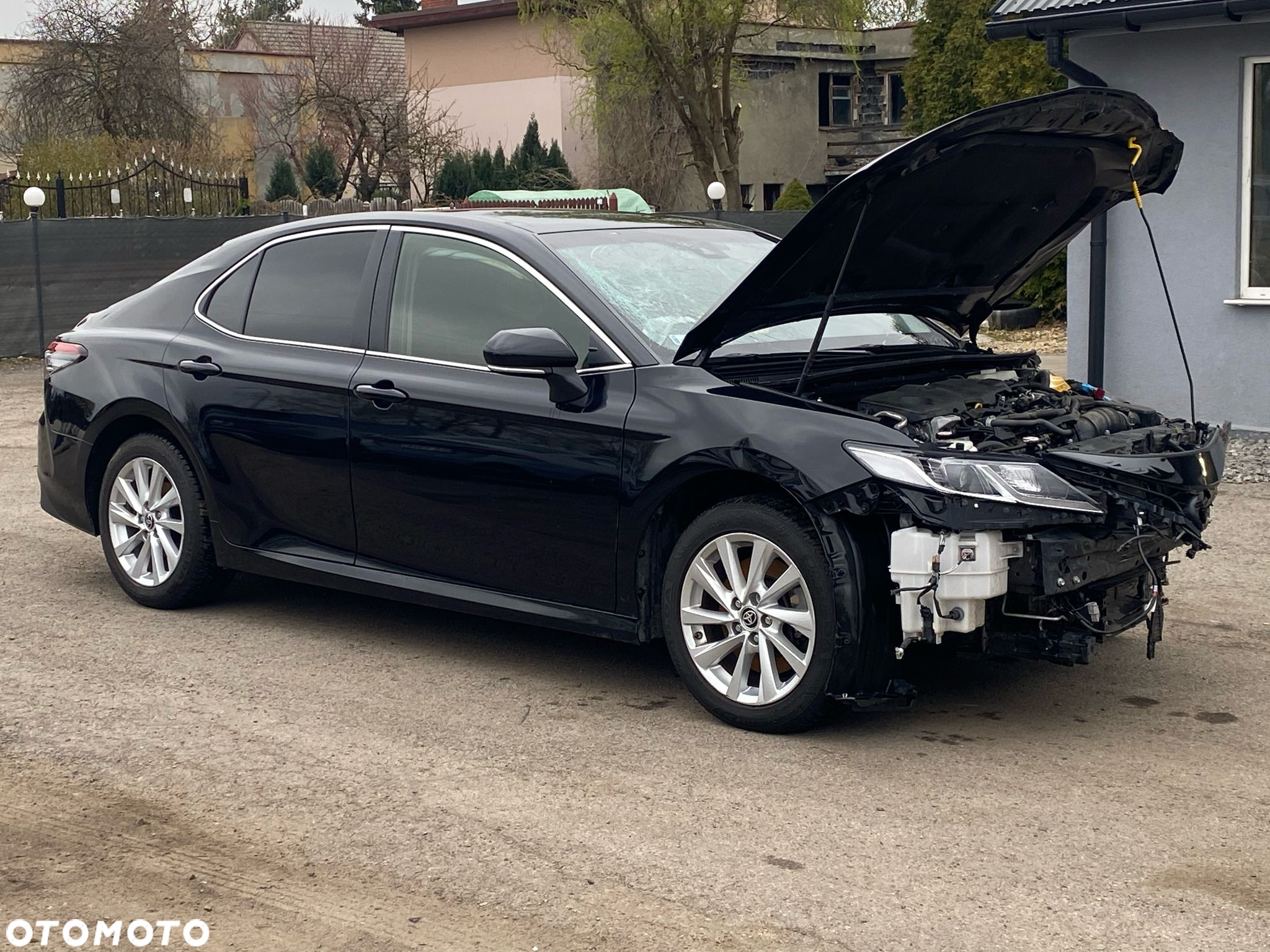 Toyota Camry 2.5 Hybrid Comfort CVT - 4
