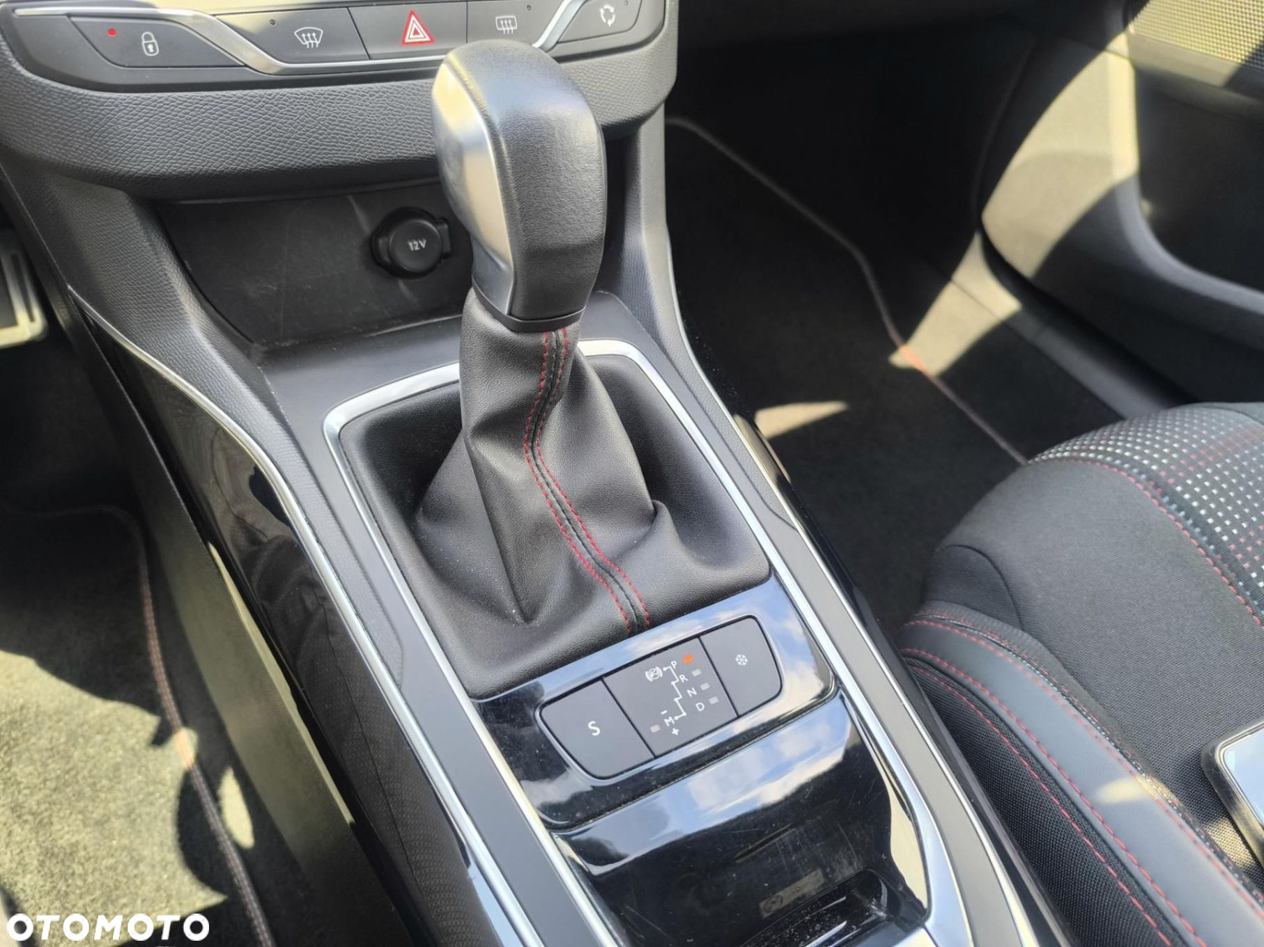 Peugeot 308 - 26