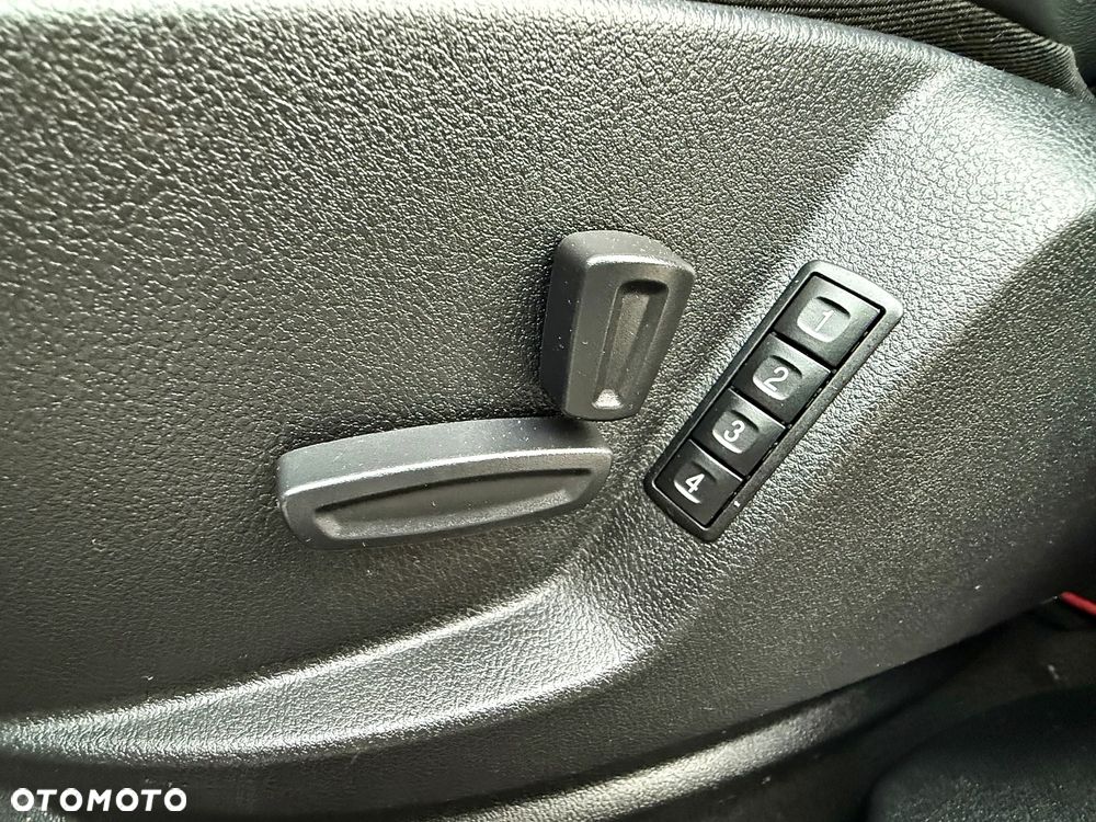 Ford S-Max 2.0 TDCi DPF Titanium MPS6 - 16