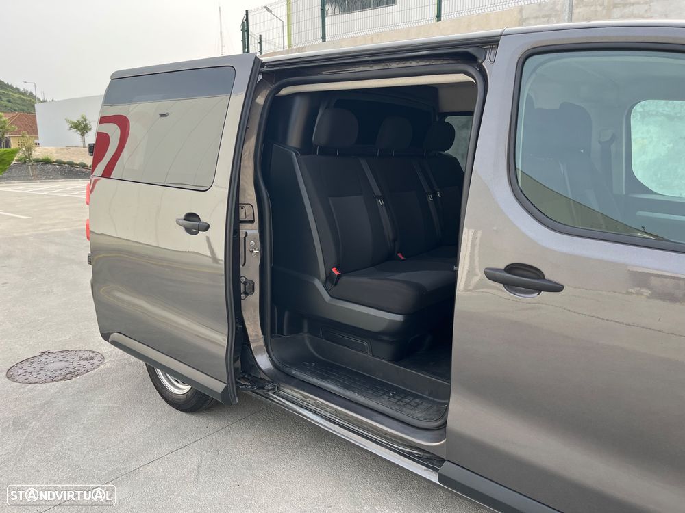 Opel Vivaro 2.0 CDTI 6 lugares Versão Longa - 33