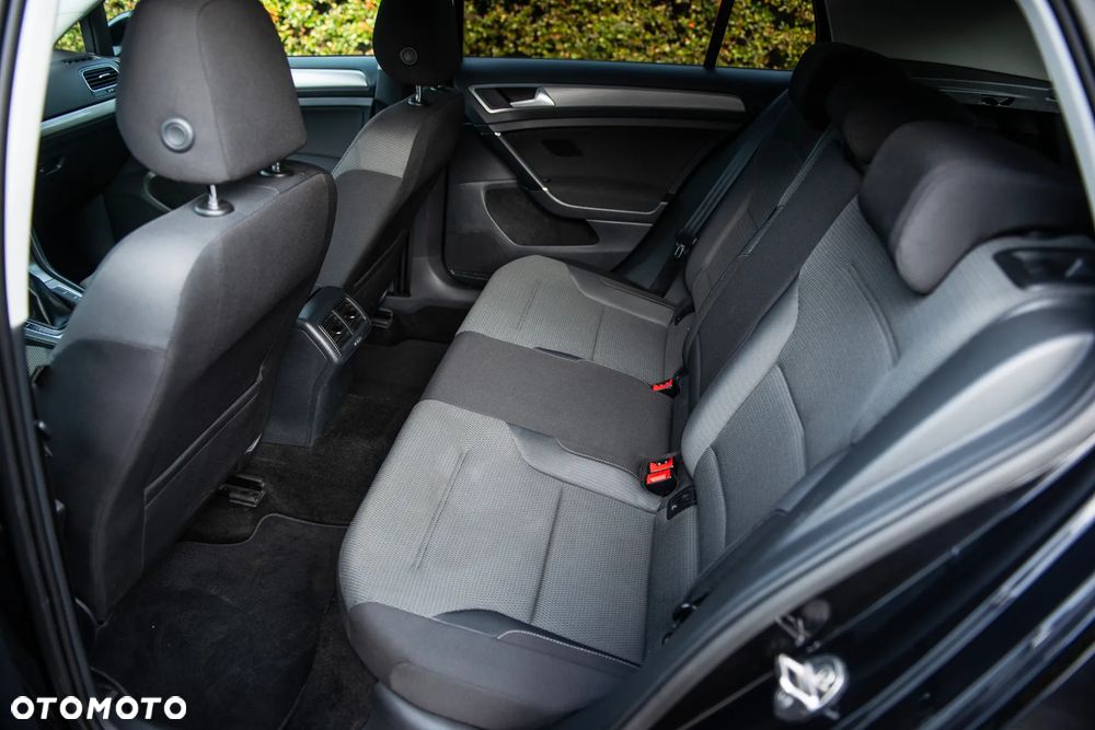 Volkswagen Golf VII 2.0 TDI BMT Comfortline - 22