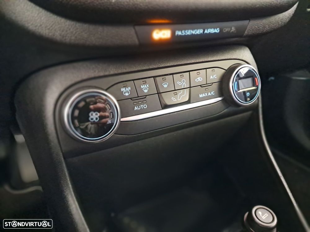 Ford Fiesta 1.0 EcoBoost Titanium - 8
