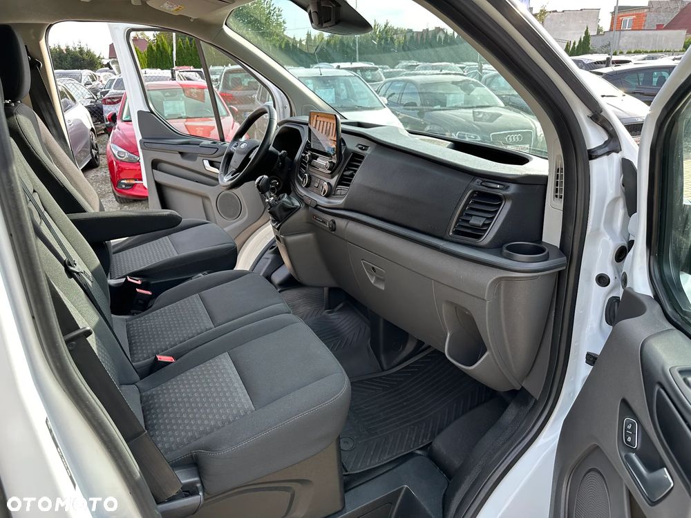 Ford Transit Custom - 23