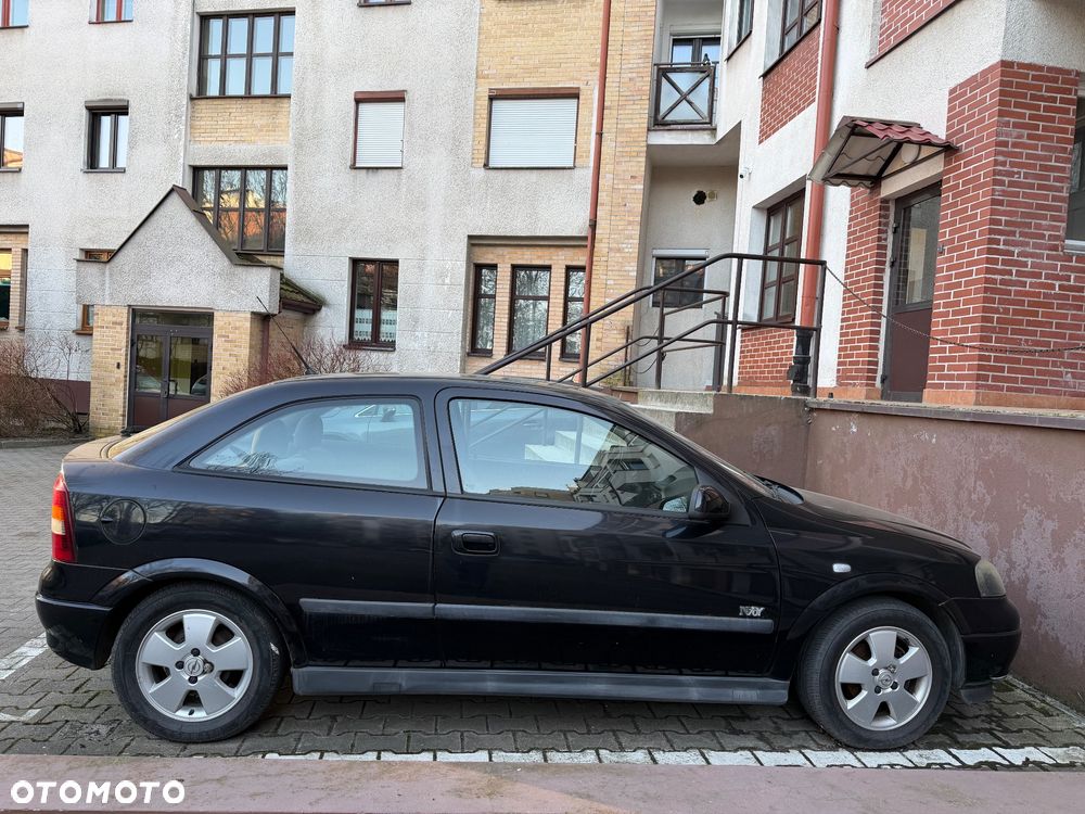Opel Astra 1.4 GL - 8