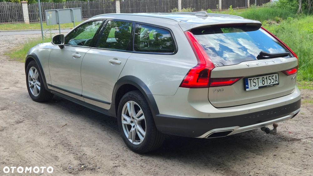 Volvo V90 Cross Country D4 AWD Geartronic - 9