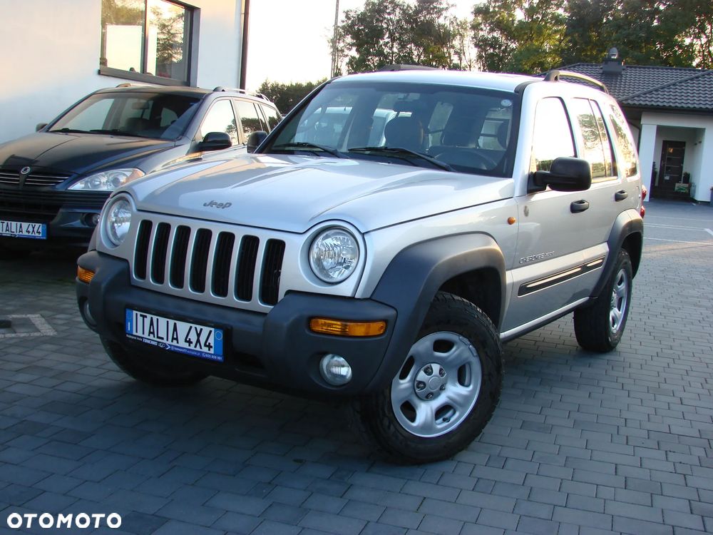 Jeep Cherokee 2.5L CRD Sport - 3