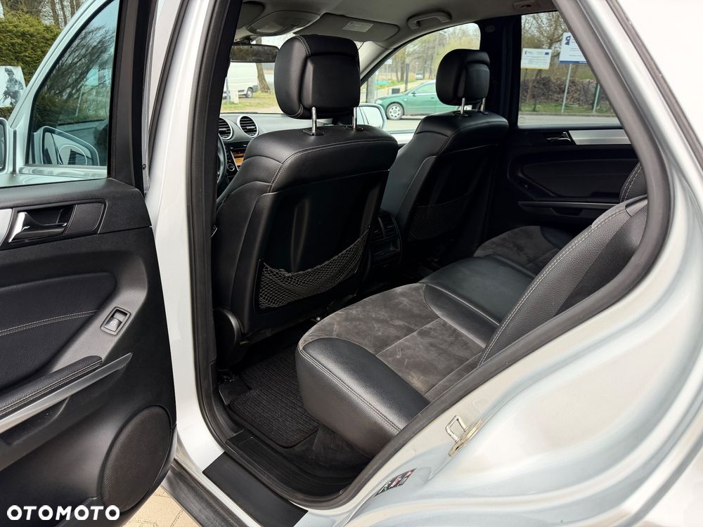 Mercedes-Benz ML - 29