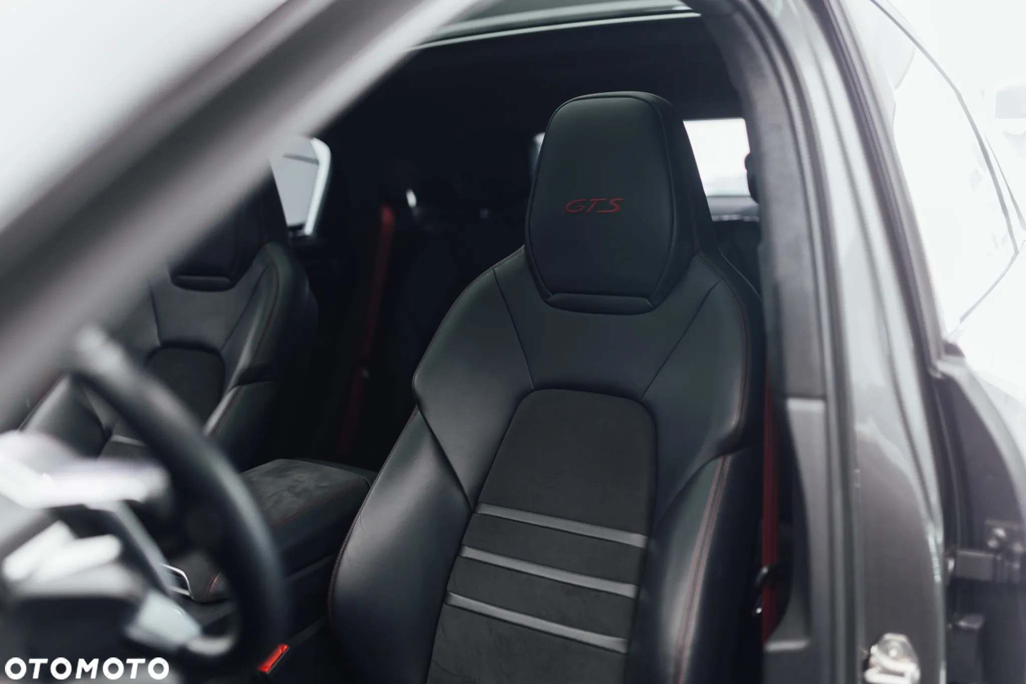 Porsche Cayenne Coupe GTS - 21