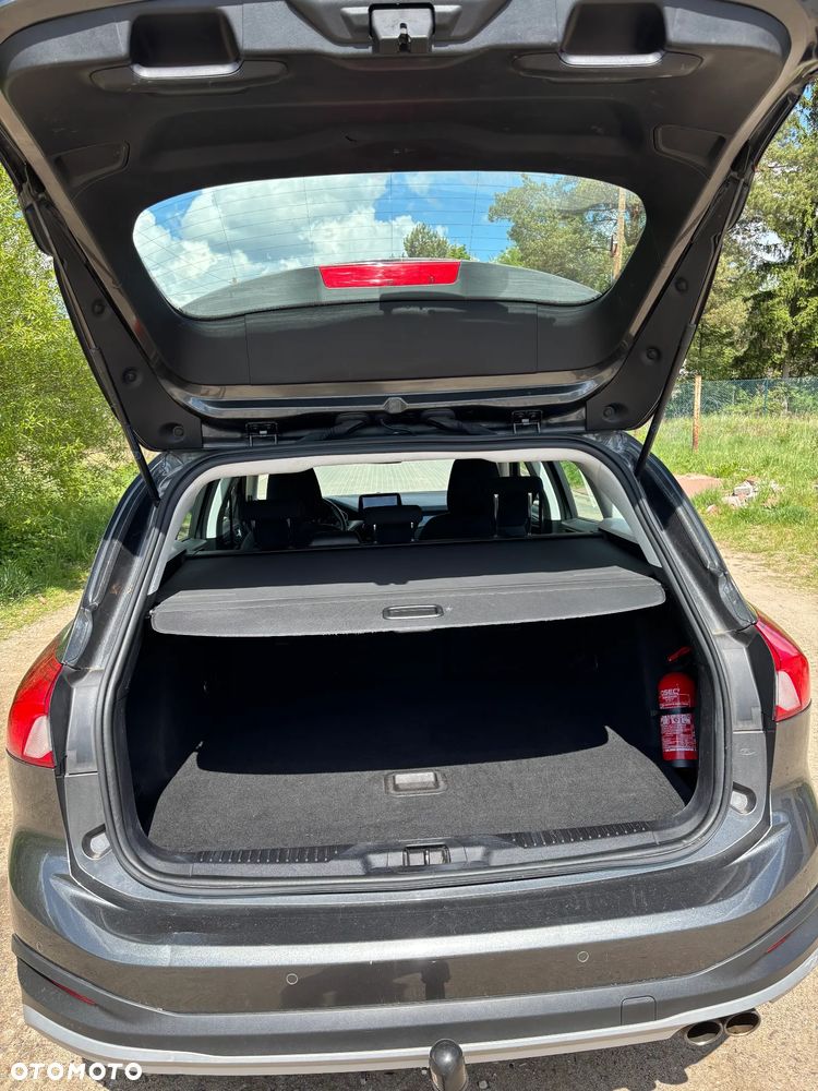 Ford Focus SW 1.0 EcoBoost S&S ACTIVE STYLE - 8