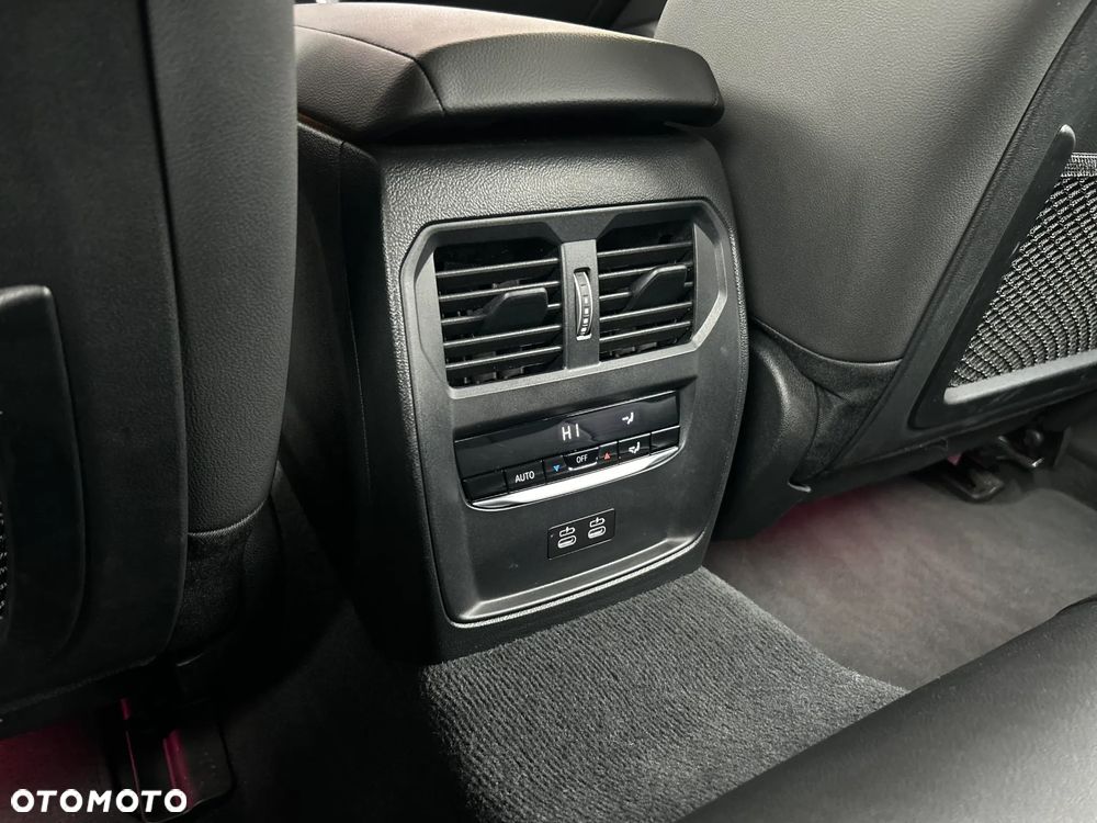 BMW i4 83.9kWh eDrive 40 - 19