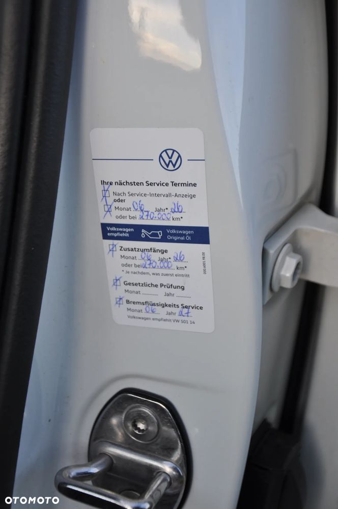 Volkswagen Passat 2.0 TDI SCR Comfortline - 15