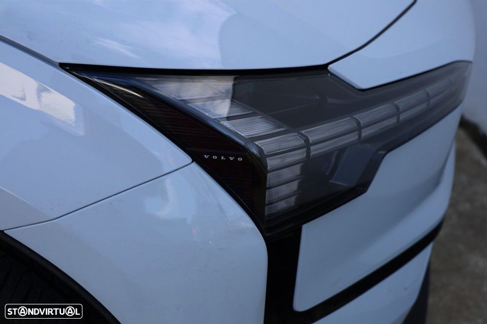 Volvo EX30 69 kWh Single Motor Extended Range Ultra - 32