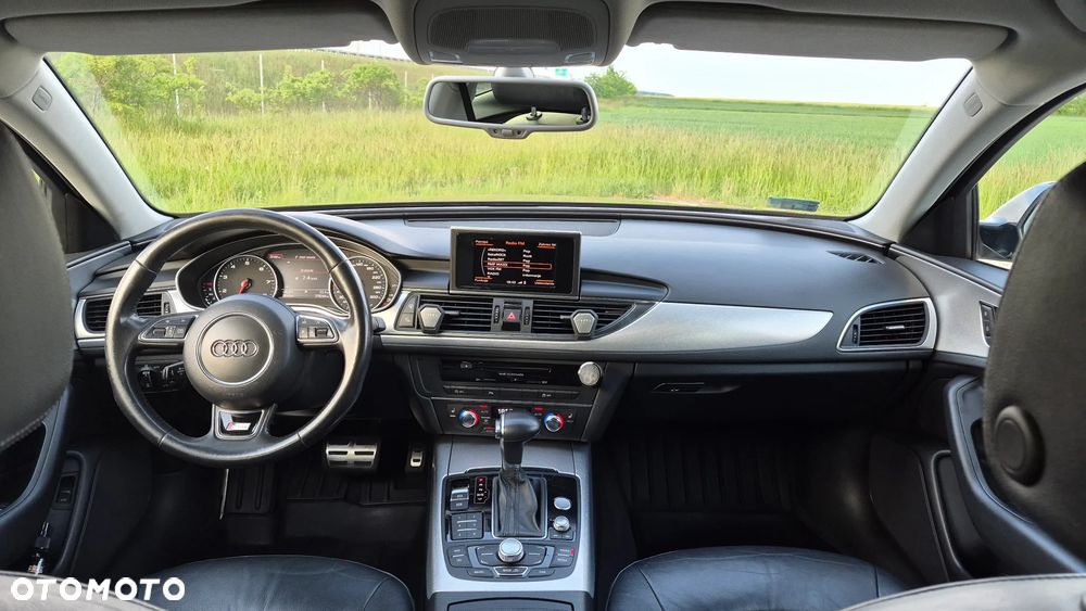 Audi A6 Avant 2011 photo 2