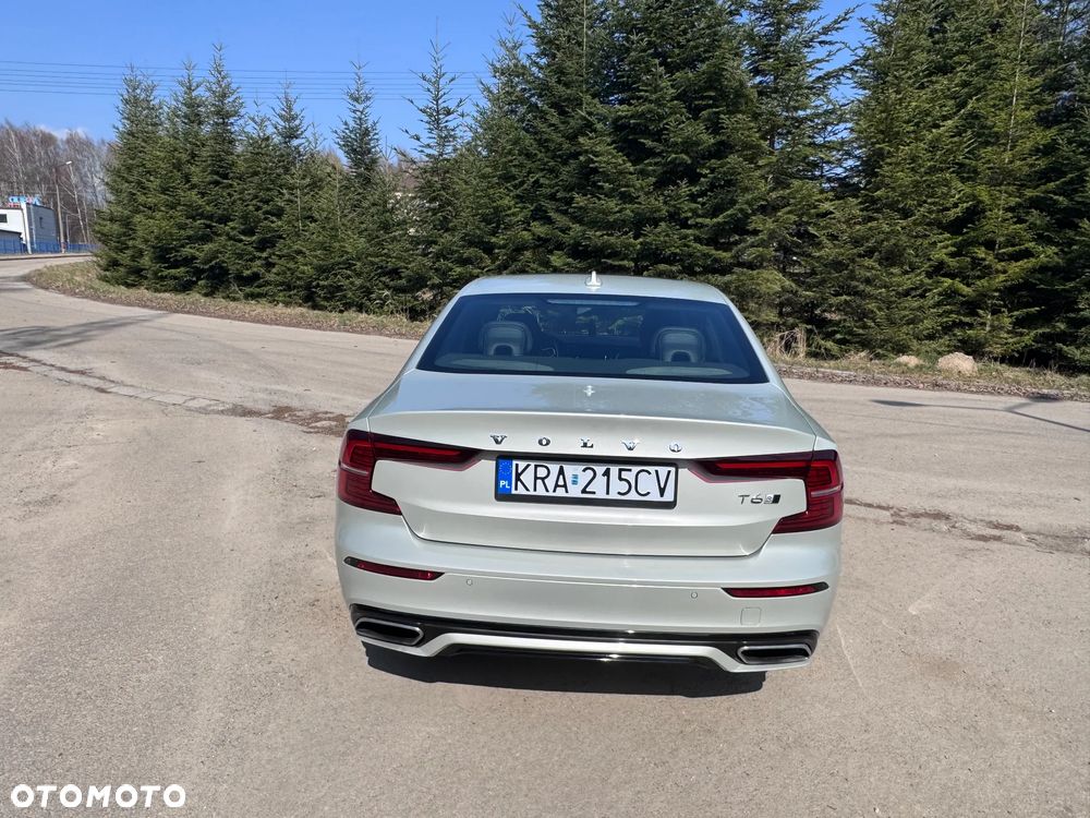 Volvo S60 T6 AWD R-Design - 5