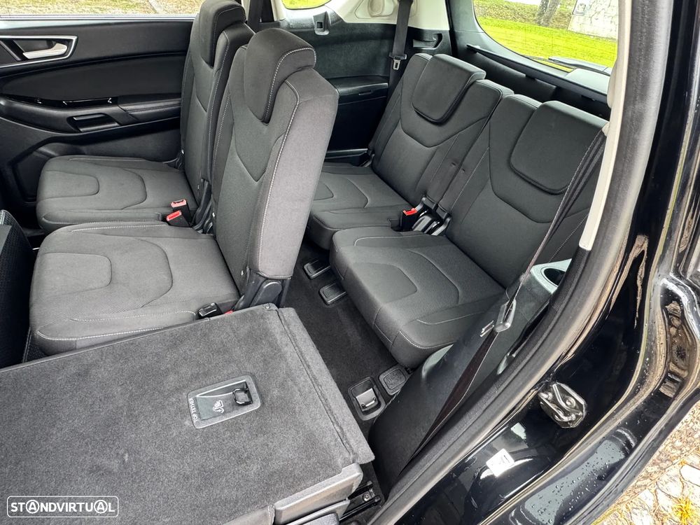 Ford S-Max 2.0 TDCi Titanium - 24