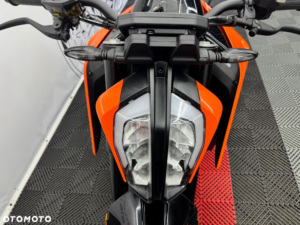 KTM Duke - 12