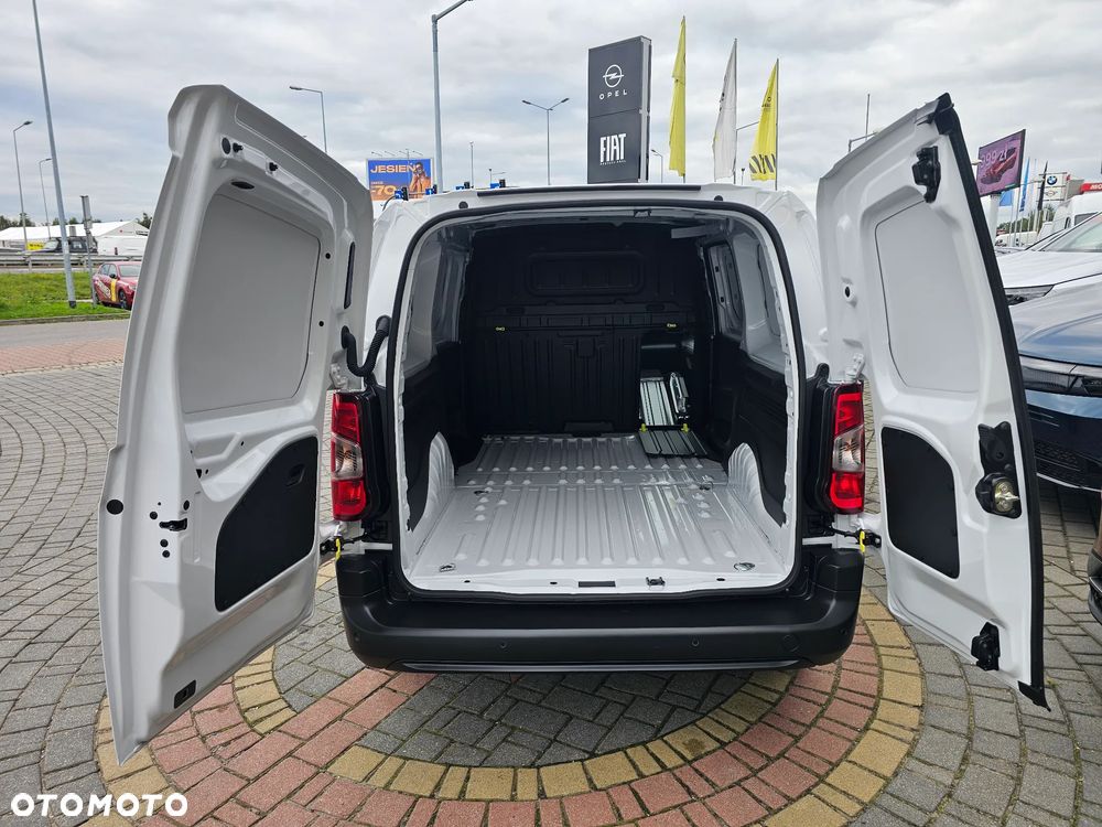 Fiat Doblo L2 AT8 - 12