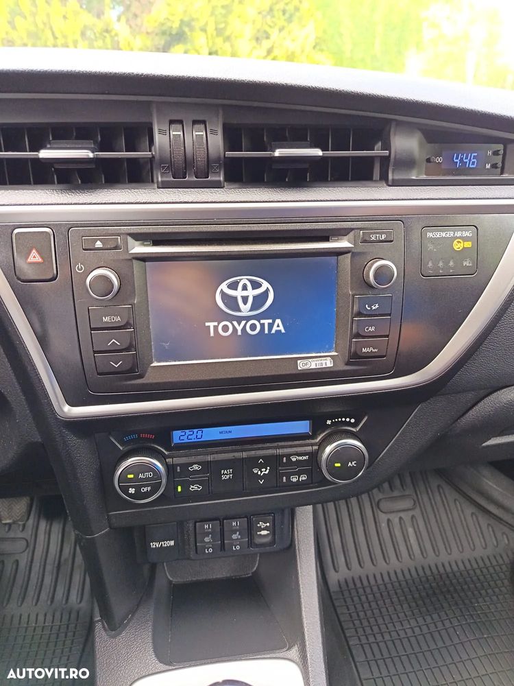 Toyota Auris 2.0 D-4D Edition - 7