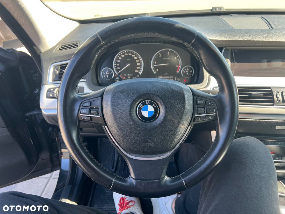 BMW 5GT 530d - 13