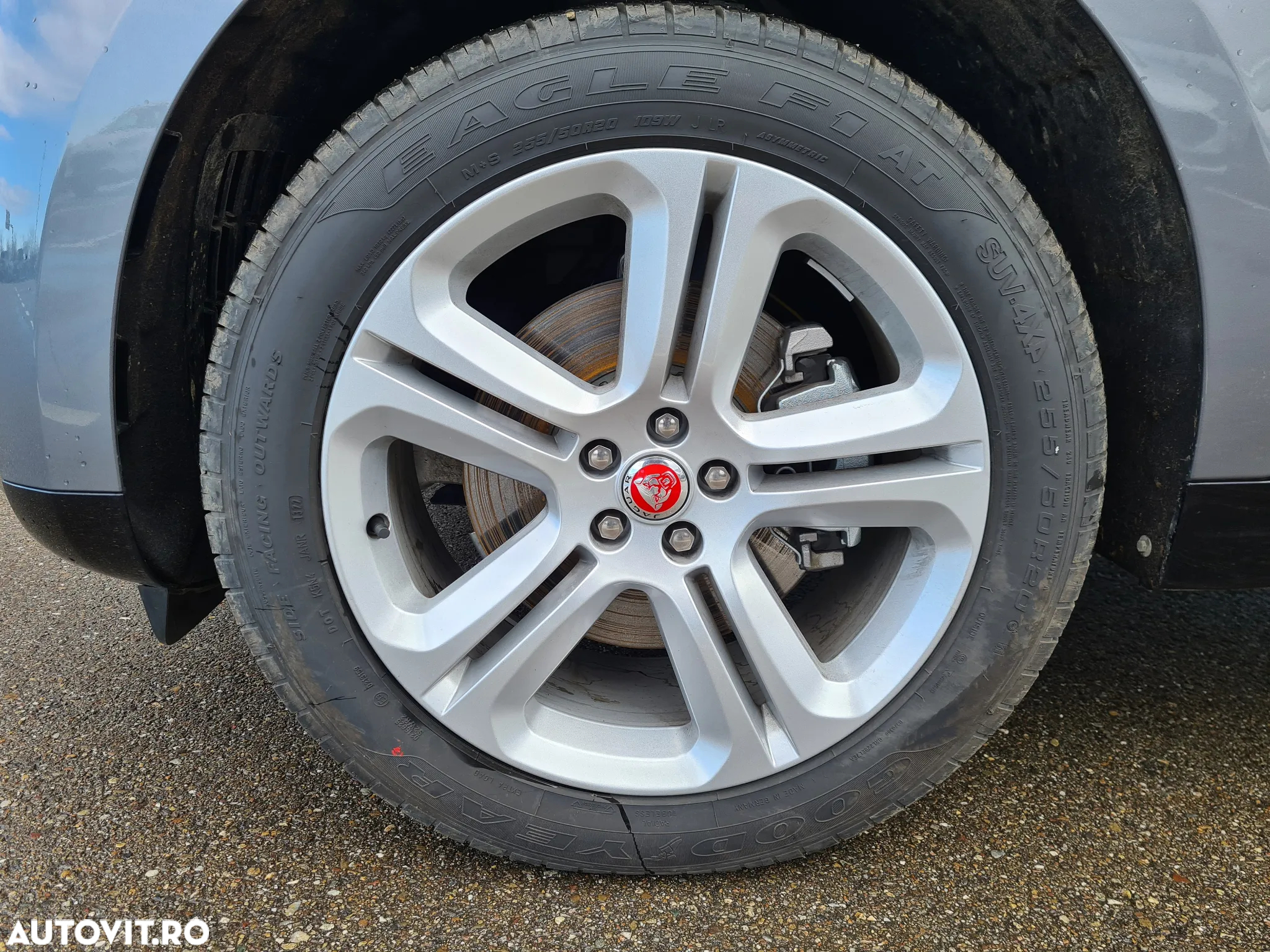 Jaguar F-Pace D200 AWD SE - 11