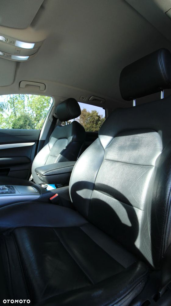 Audi A6 Avant 3.0 TDI DPF quattro tiptronic - 13