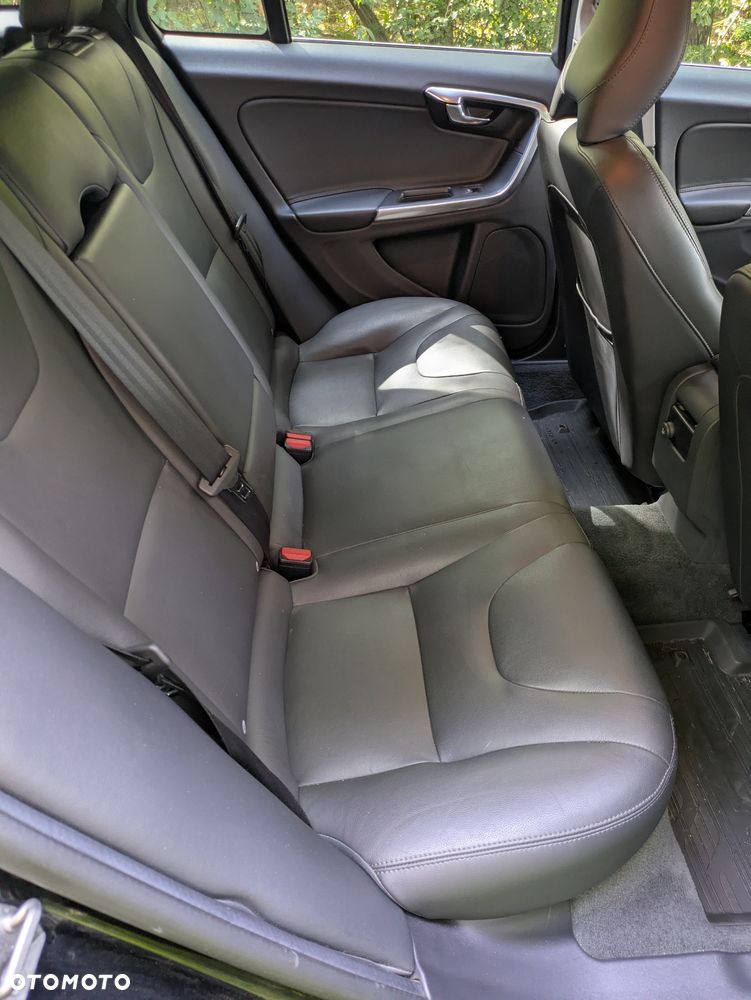 Volvo V60 D4 Drive-E Summum - 17
