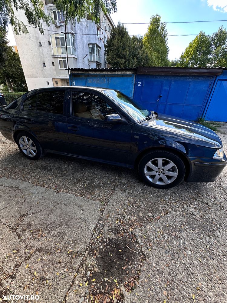 Skoda Octavia 2008 photo 3