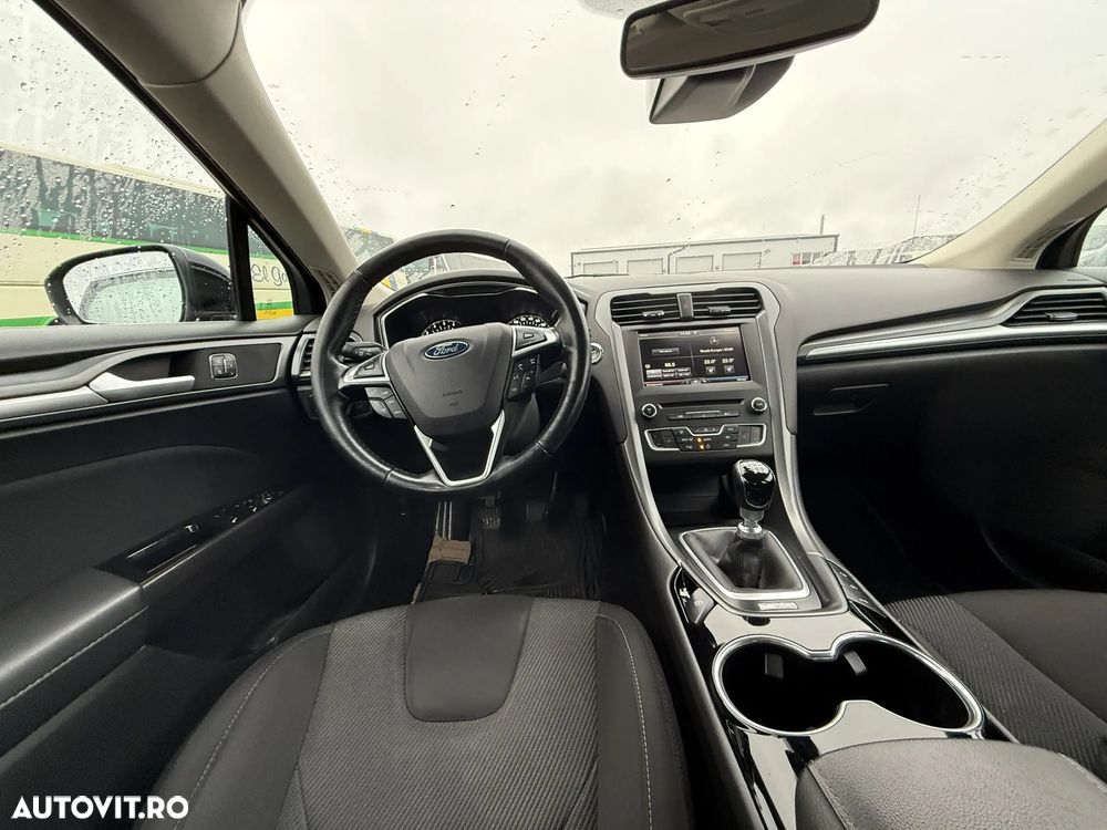 Ford Mondeo - 9