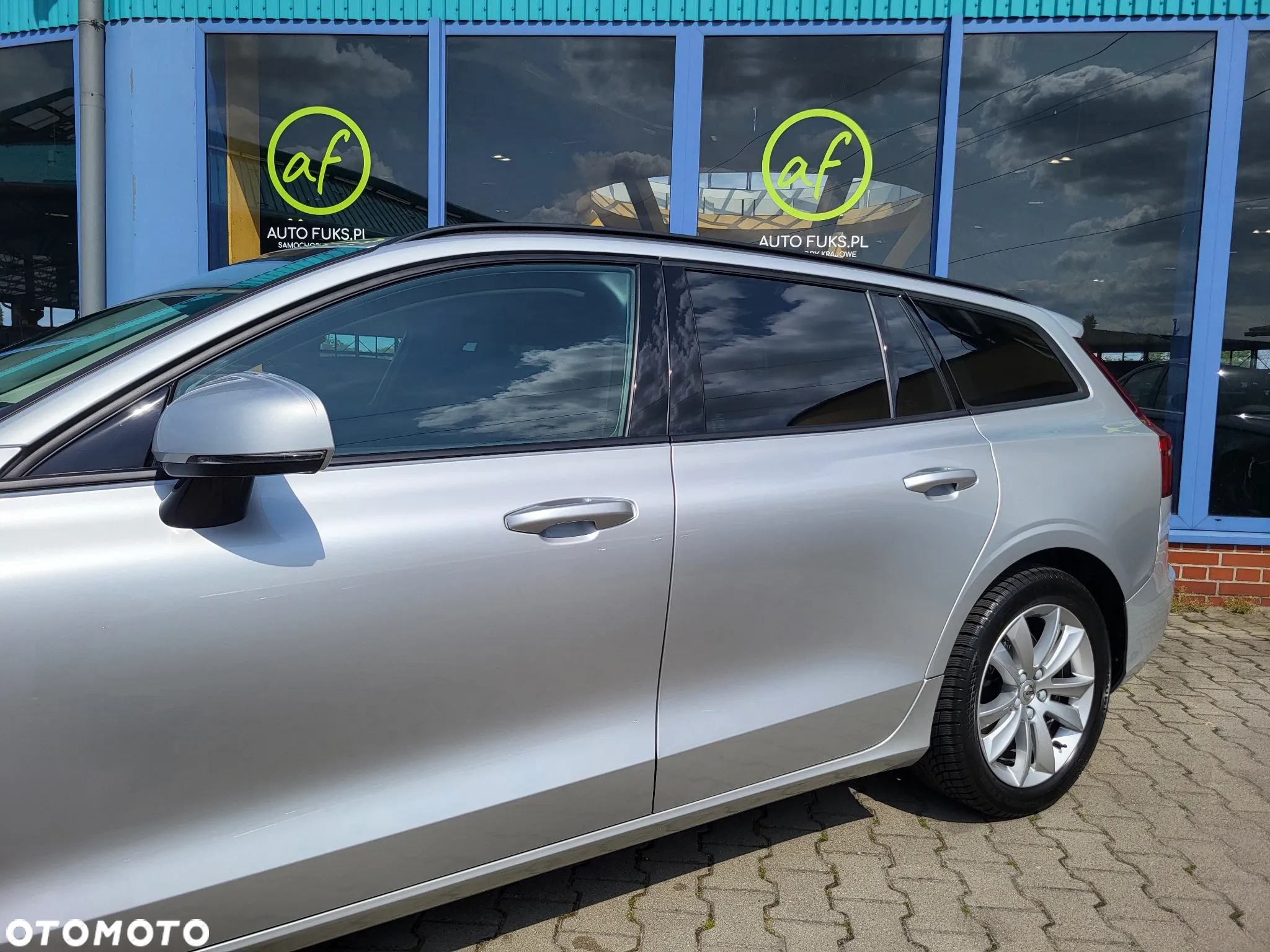 Volvo V60 - 2