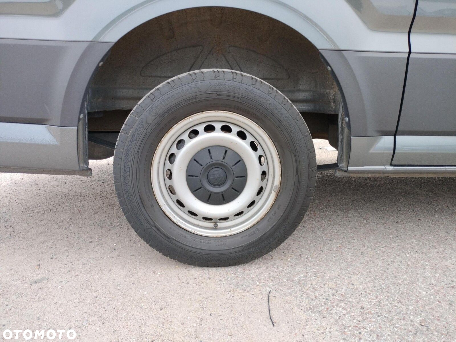 Volkswagen Crafter 35 furgon 140KM 3640 - 17