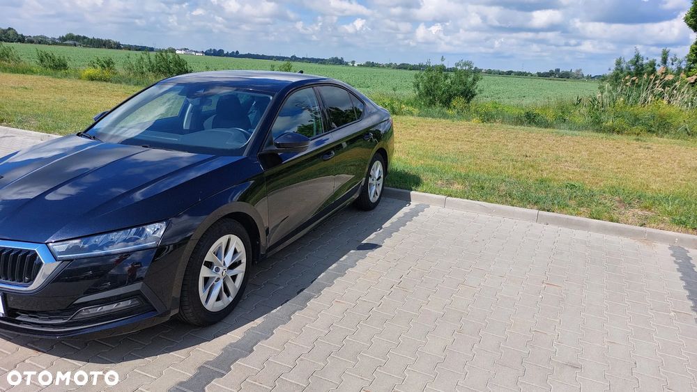 Skoda Octavia 1.5 TSI ACT Active - 3
