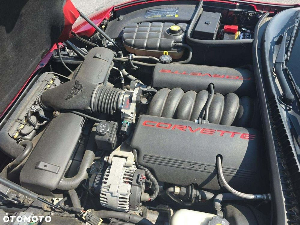 Chevrolet Corvette - 8