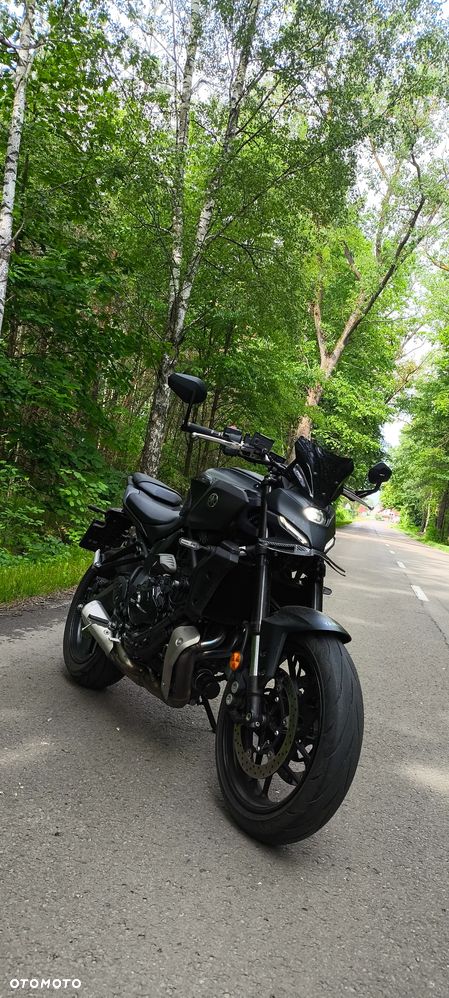 Yamaha MT - 2