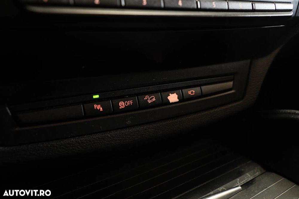 BMW X6 xDrive40d - 18